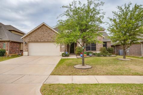 329 Madison Street Burleson TX 76028