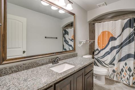 329 Madison Street Burleson TX 76028
