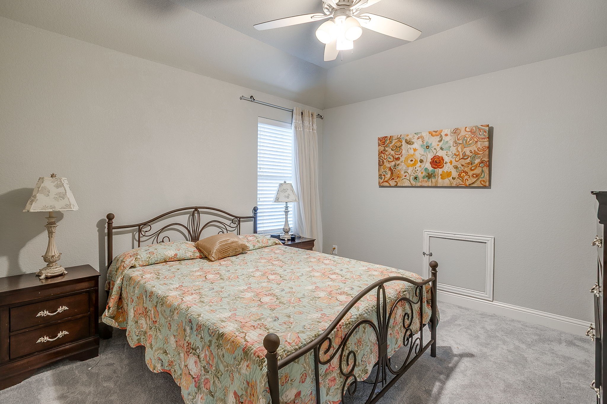 329 Madison Street Burleson TX 76028