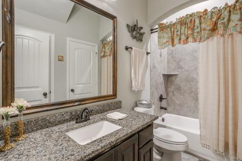 329 Madison Street Burleson TX 76028