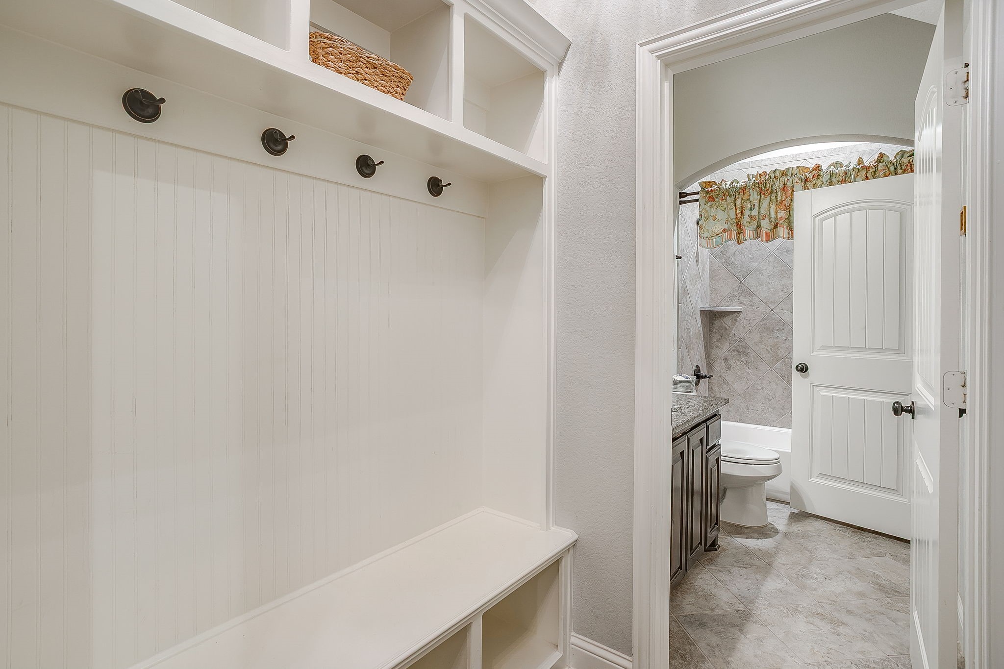 329 Madison Street Burleson TX 76028