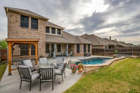 329 Madison Street Burleson TX 76028