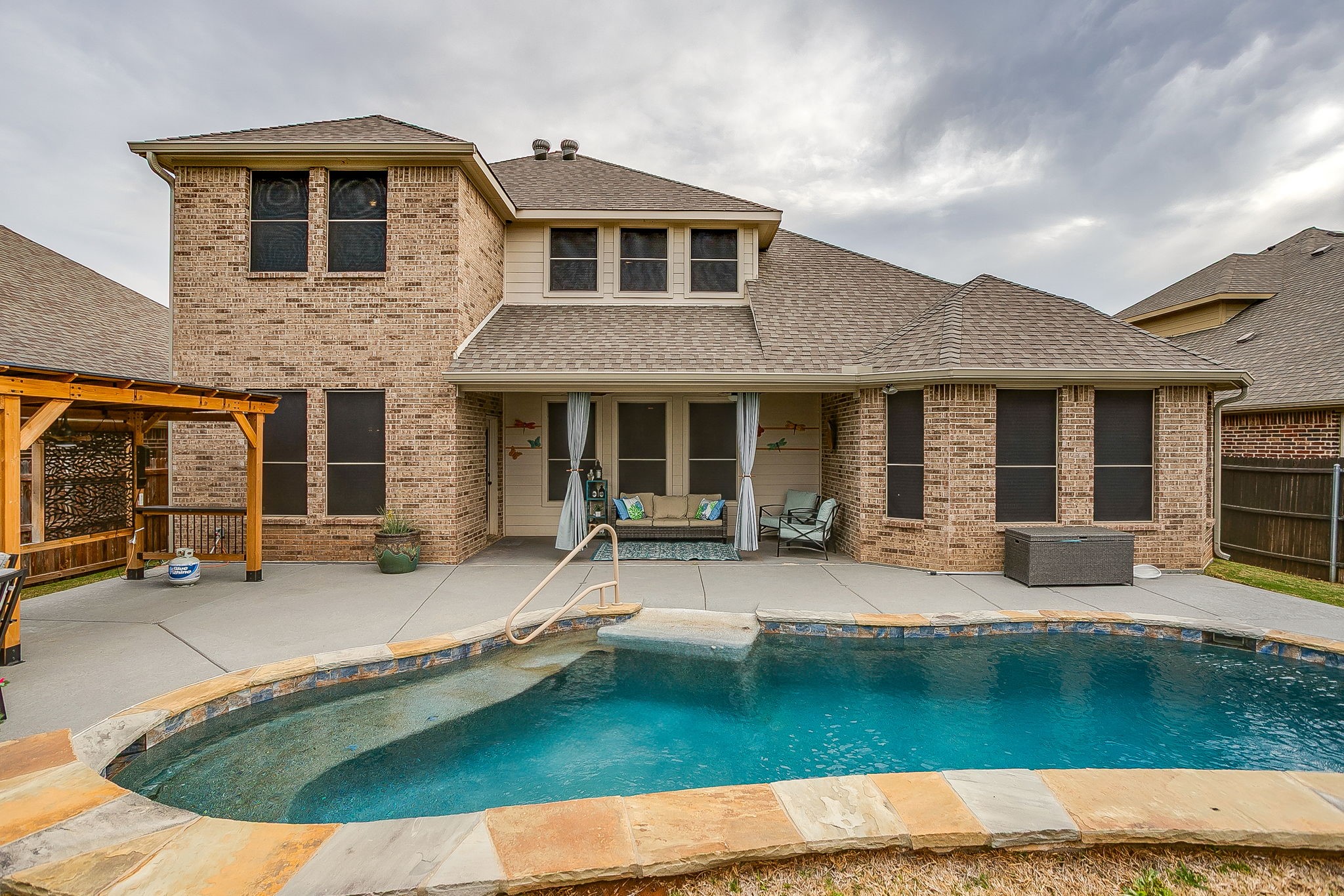329 Madison Street Burleson TX 76028