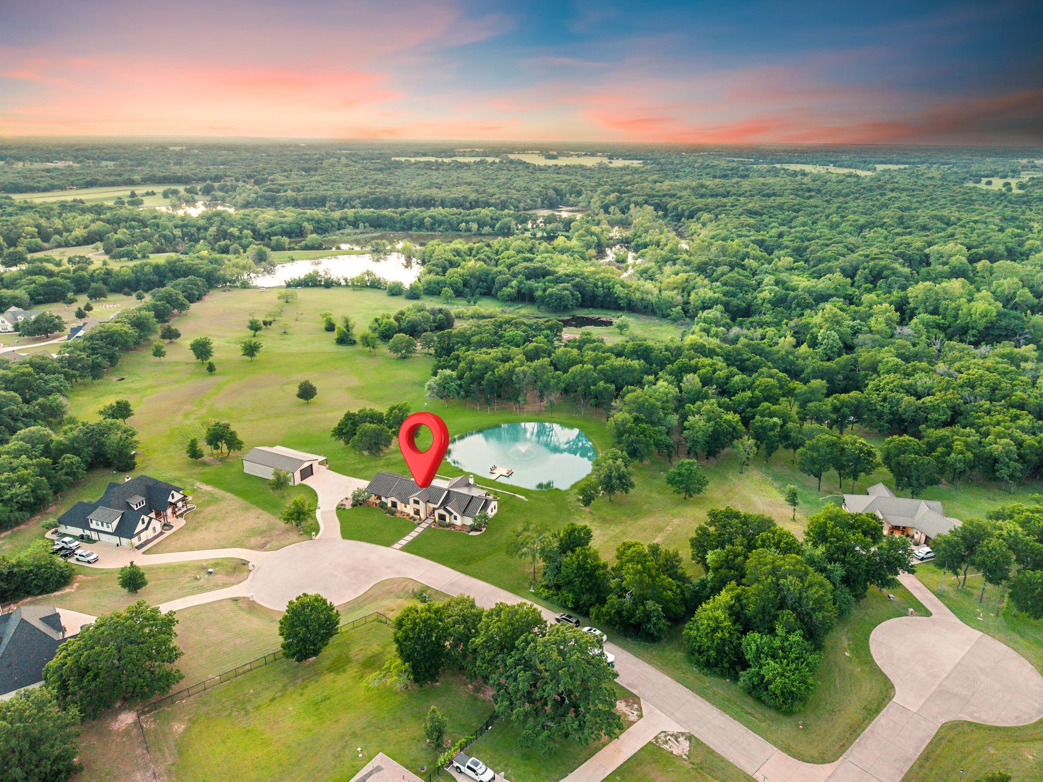 2100 Lake Crest Lane Wills Point TX 75169
