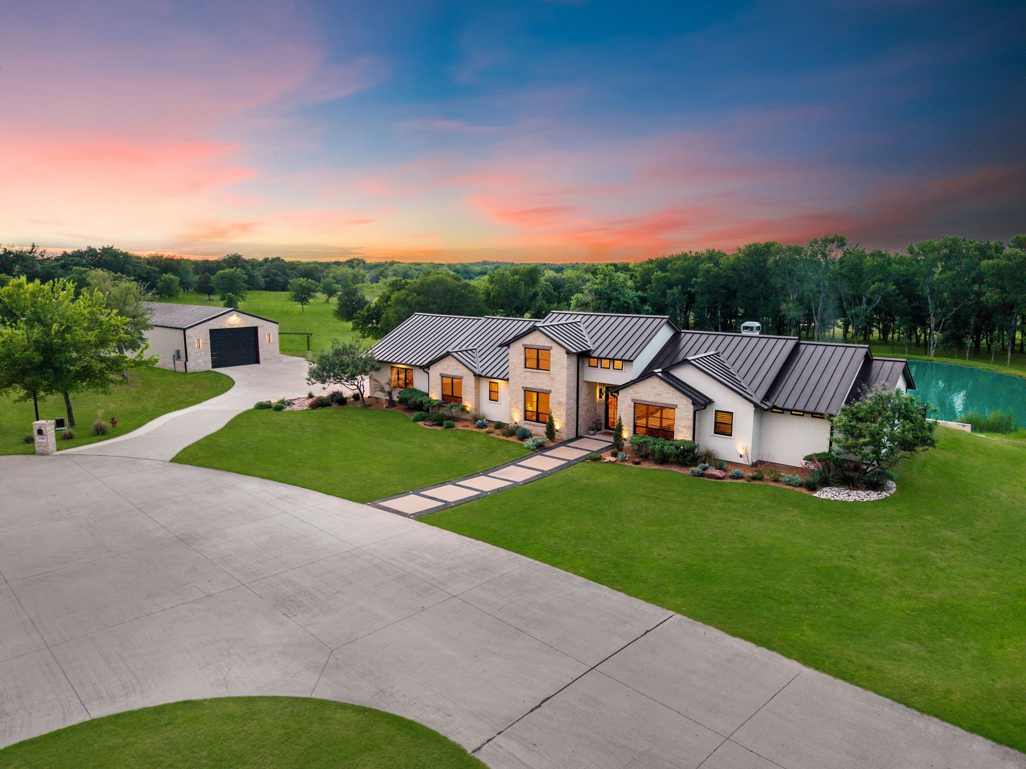 2100 Lake Crest Lane Wills Point TX 75169