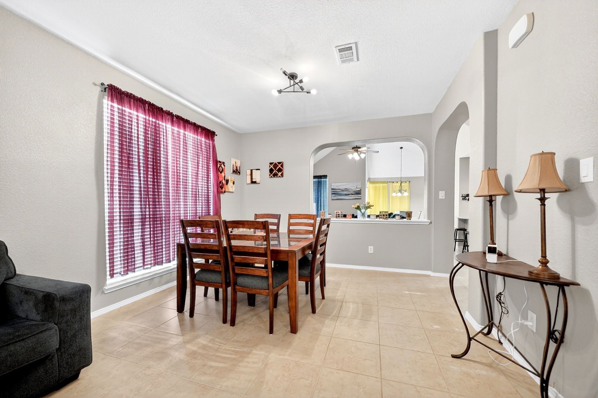 424 Castle Street Desoto TX 75115