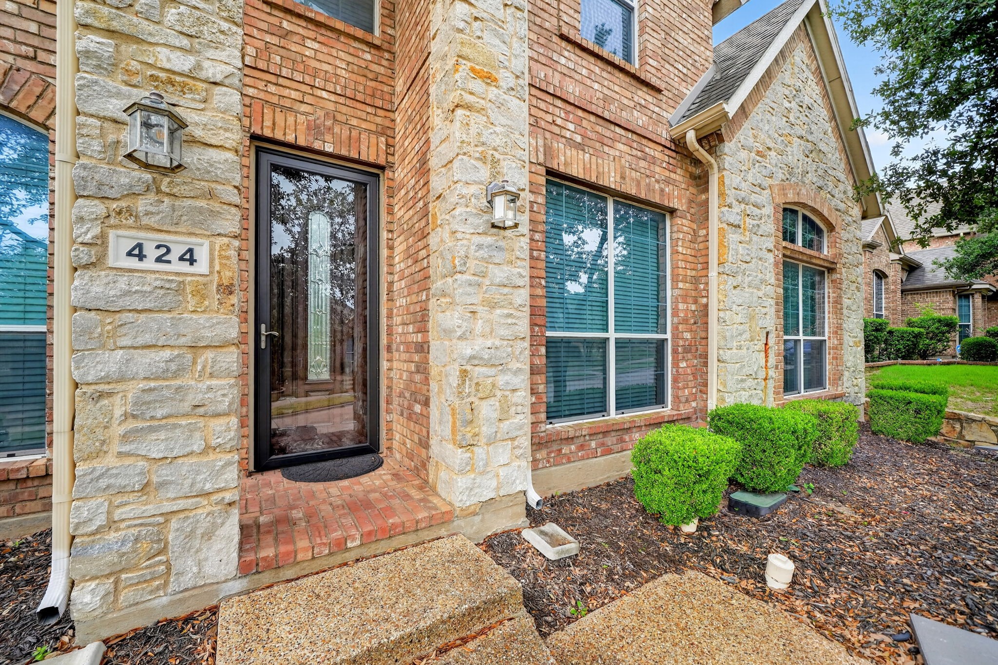 424 Castle Street Desoto TX 75115