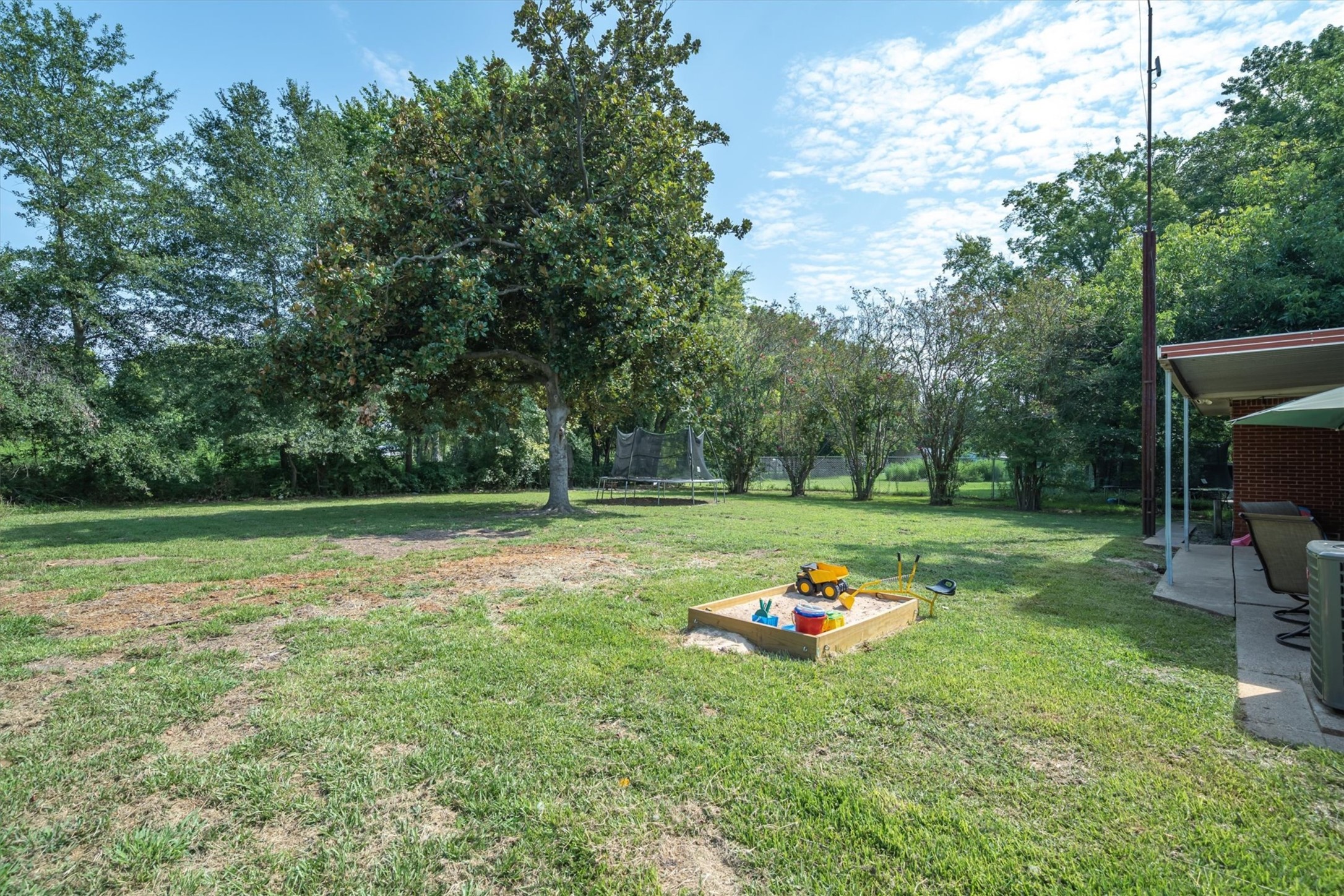 200 W Kansas Street Van TX 75790