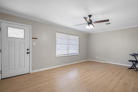 200 W Kansas Street Van TX 75790