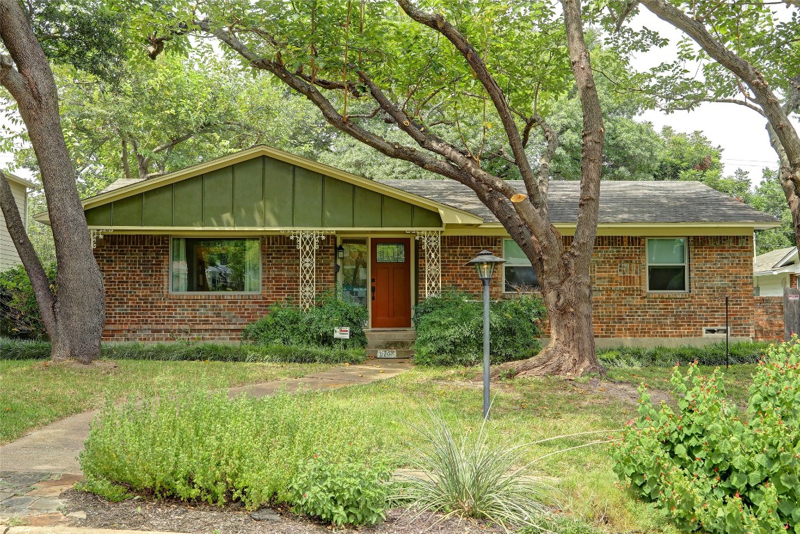 9905 Estate Lane Dallas TX 75238