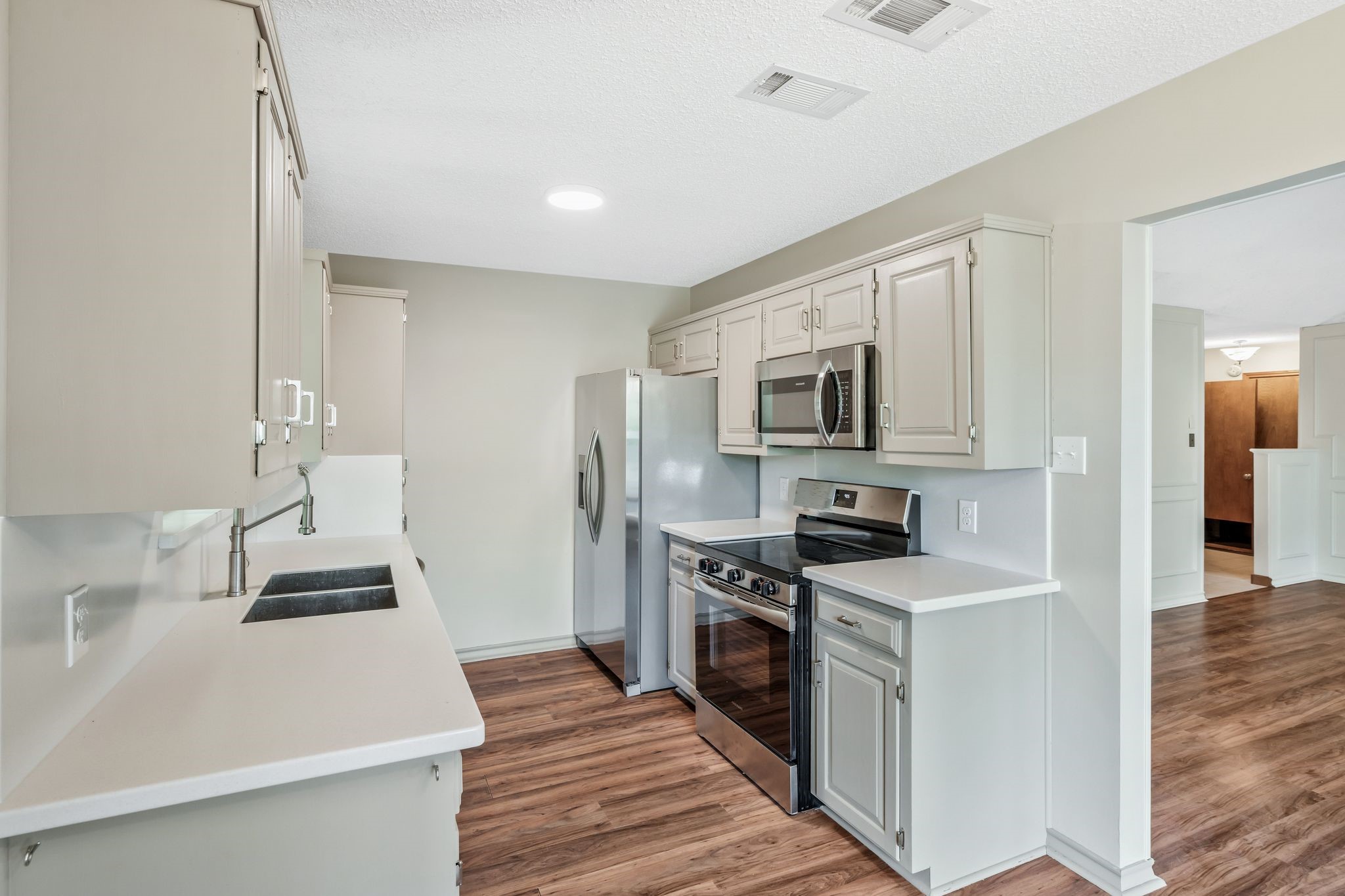 3055 Panhandle Drive Grapevine TX 76051