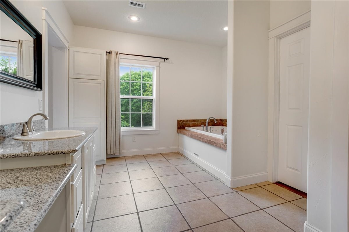 6514 Joyce Lane Sherman TX 75092