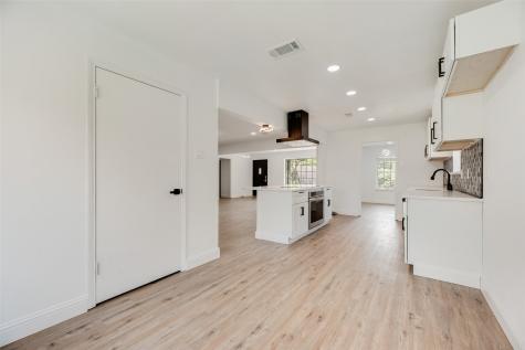 10823 Meadowcliff Lane Dallas TX 75238