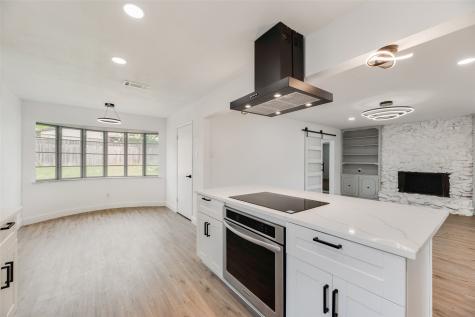 10823 Meadowcliff Lane Dallas TX 75238