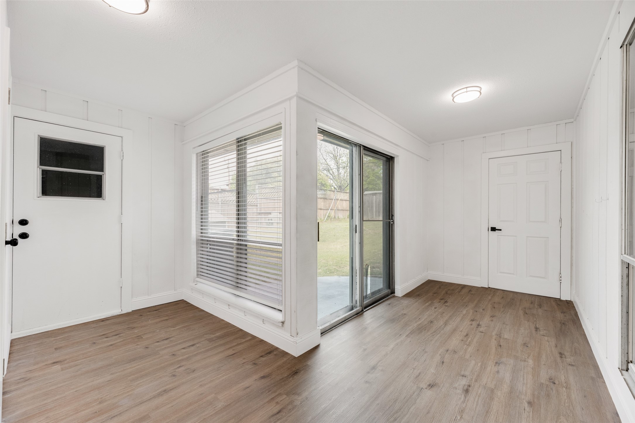 10823 Meadowcliff Lane Dallas TX 75238