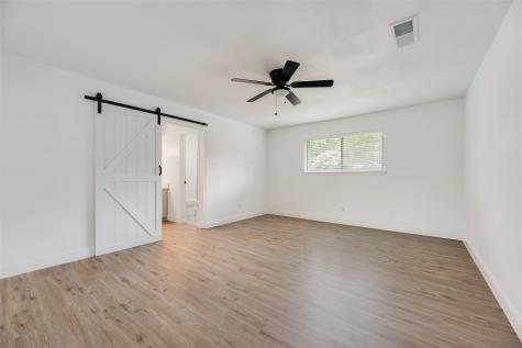 10823 Meadowcliff Lane Dallas TX 75238