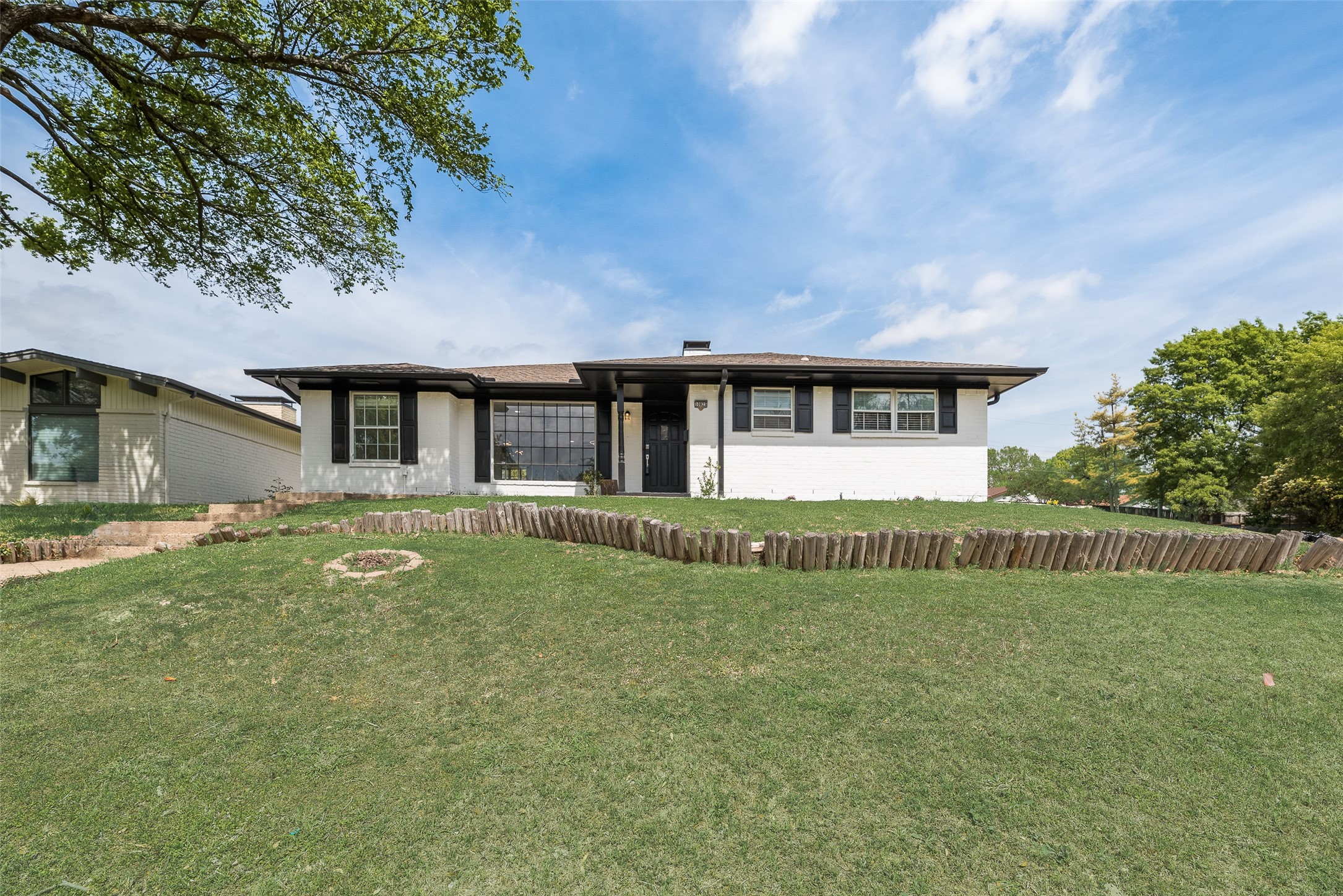 10823 Meadowcliff Lane Dallas TX 75238