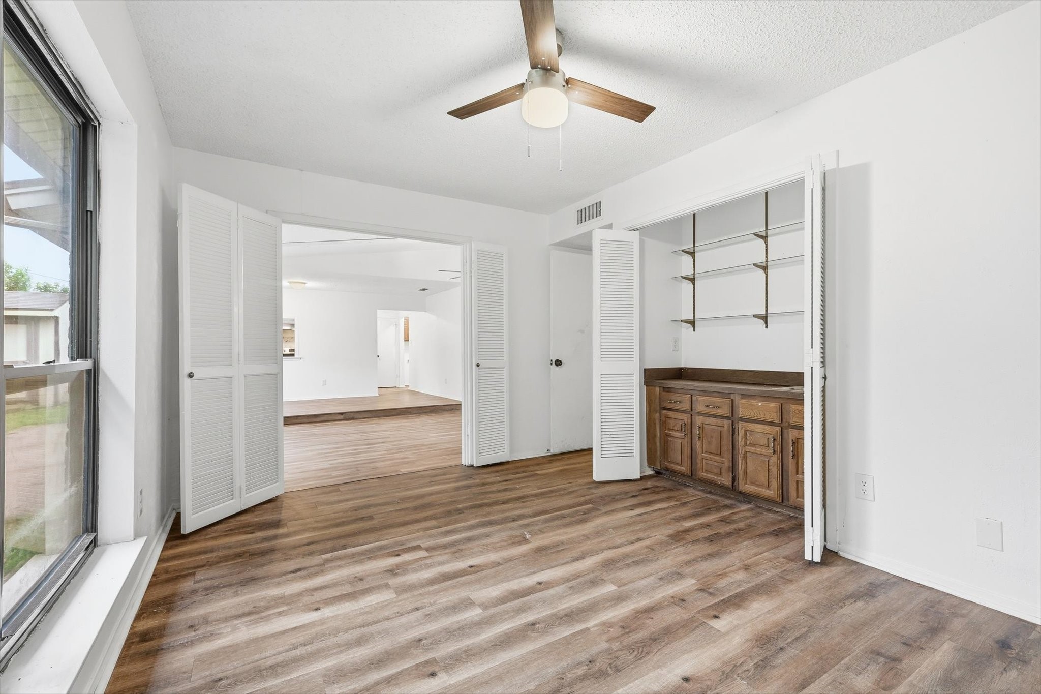 3914 Willowood Lane Grand Prairie TX 75052