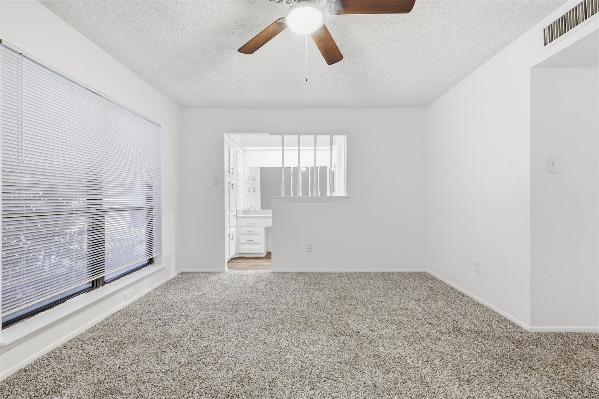 3914 Willowood Lane Grand Prairie TX 75052