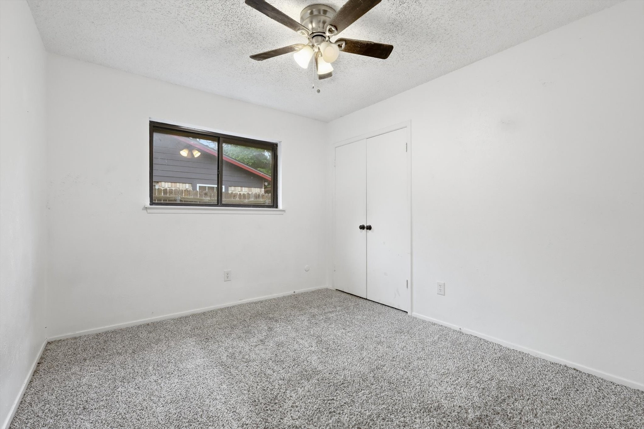 3914 Willowood Lane Grand Prairie TX 75052