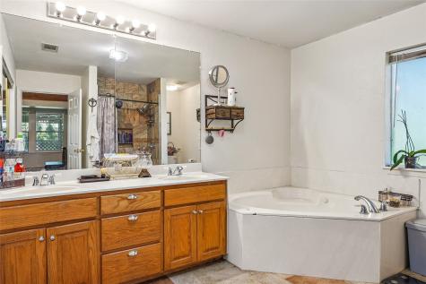 211 Ashford Lane Midlothian TX 76065