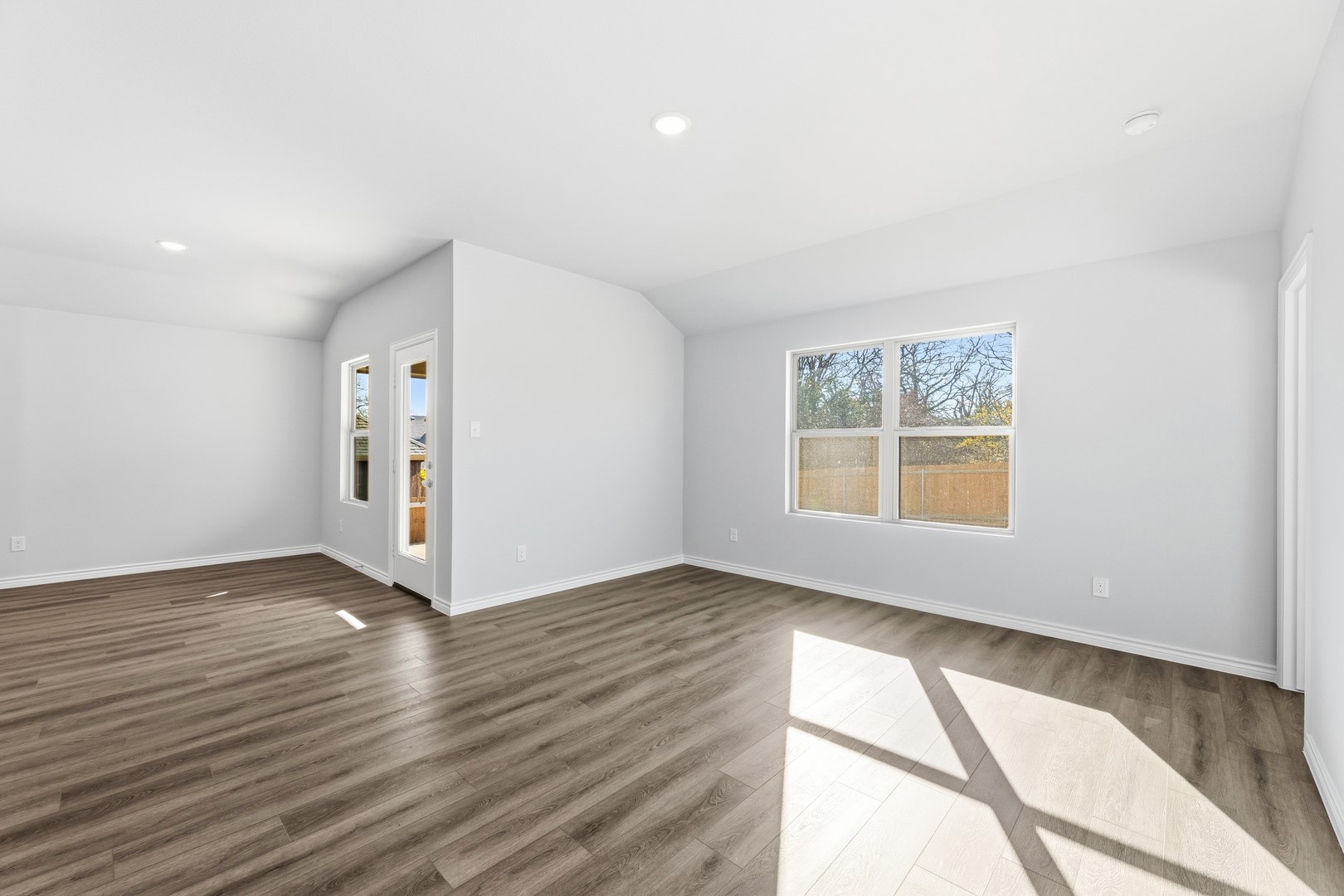 3923 Rose Hill Court Denison TX 75020