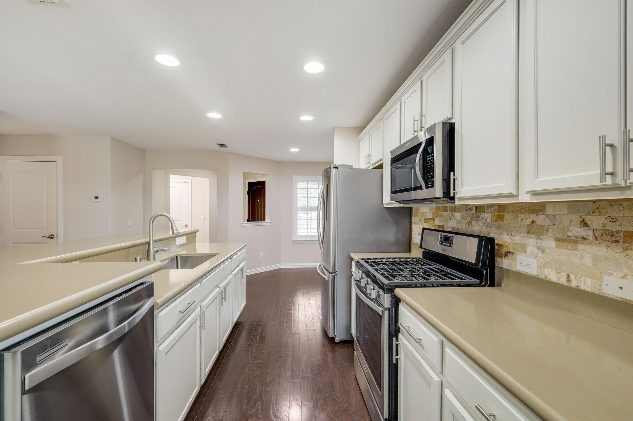 1898 Beachside Drive Frisco TX 75036