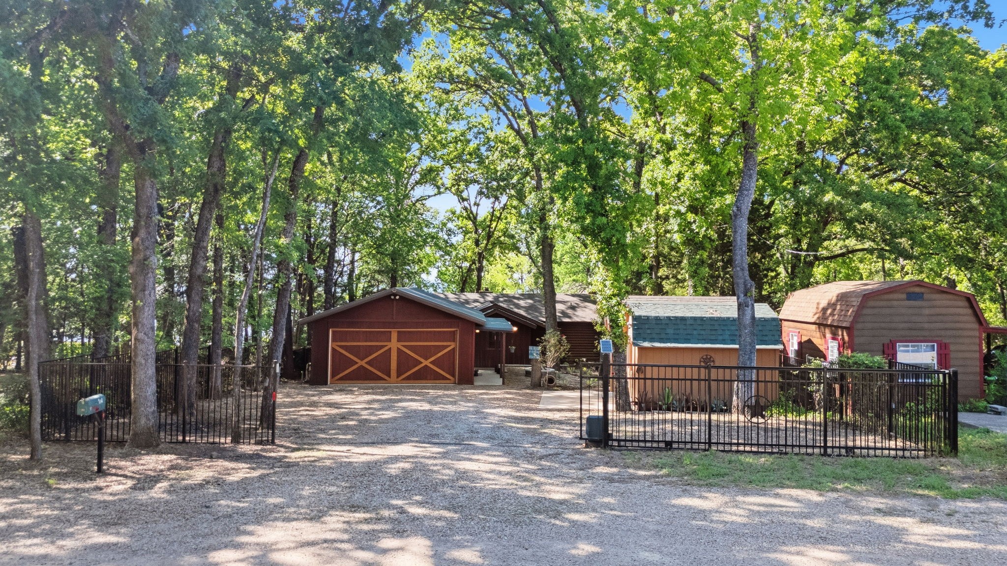 114 Trails End Street Mabank TX 75156