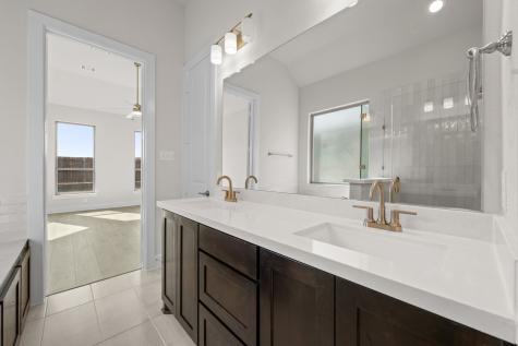 470 Red Maple Road Waxahachie TX 75165