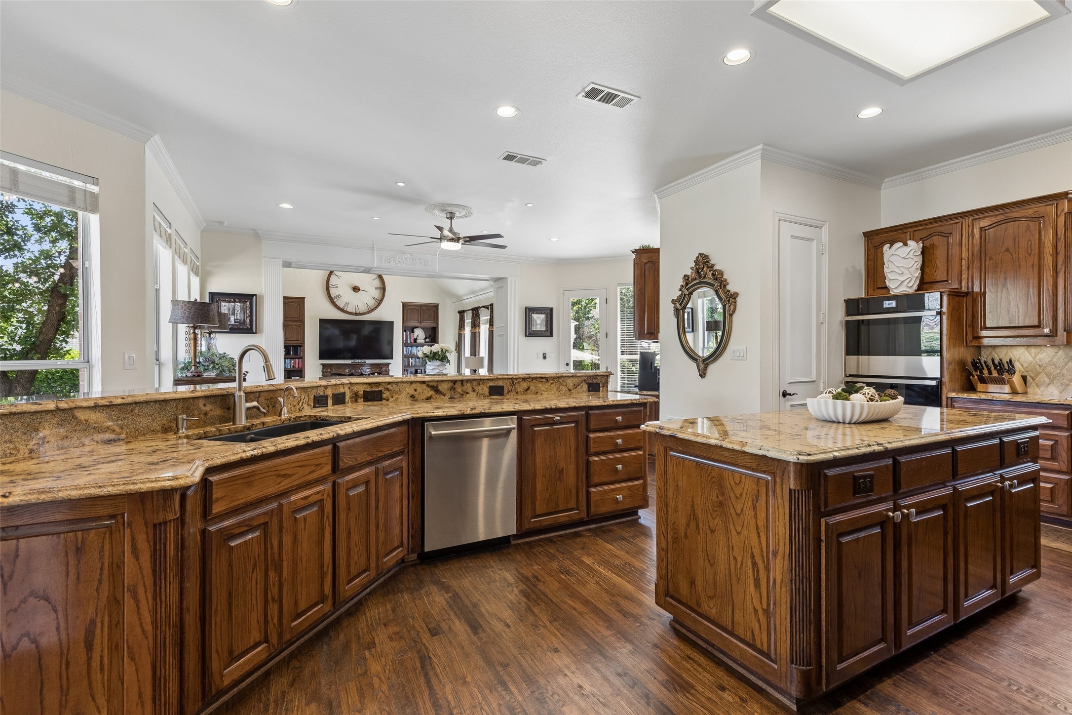 3113 Overlook Circle Highland Village TX 75077