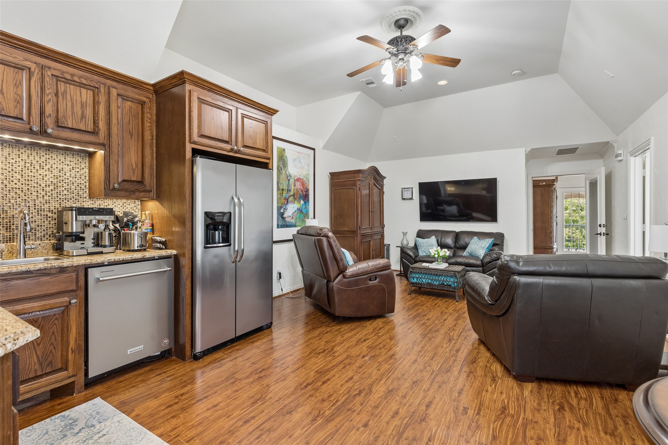 3113 Overlook Circle Highland Village TX 75077