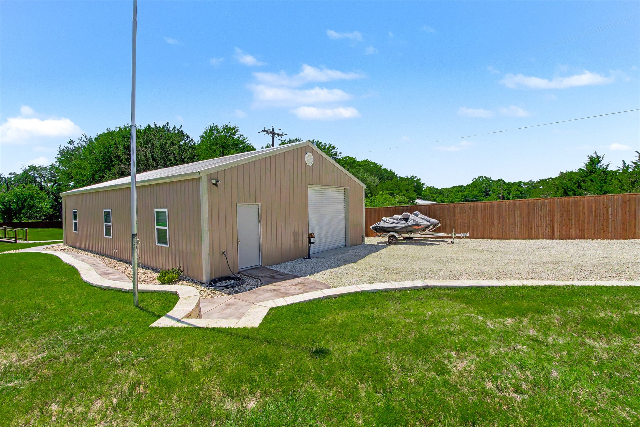 3907 Del Rio Court Granbury TX 76049