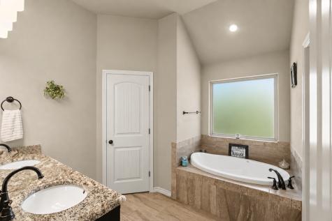 3907 Del Rio Court Granbury TX 76049