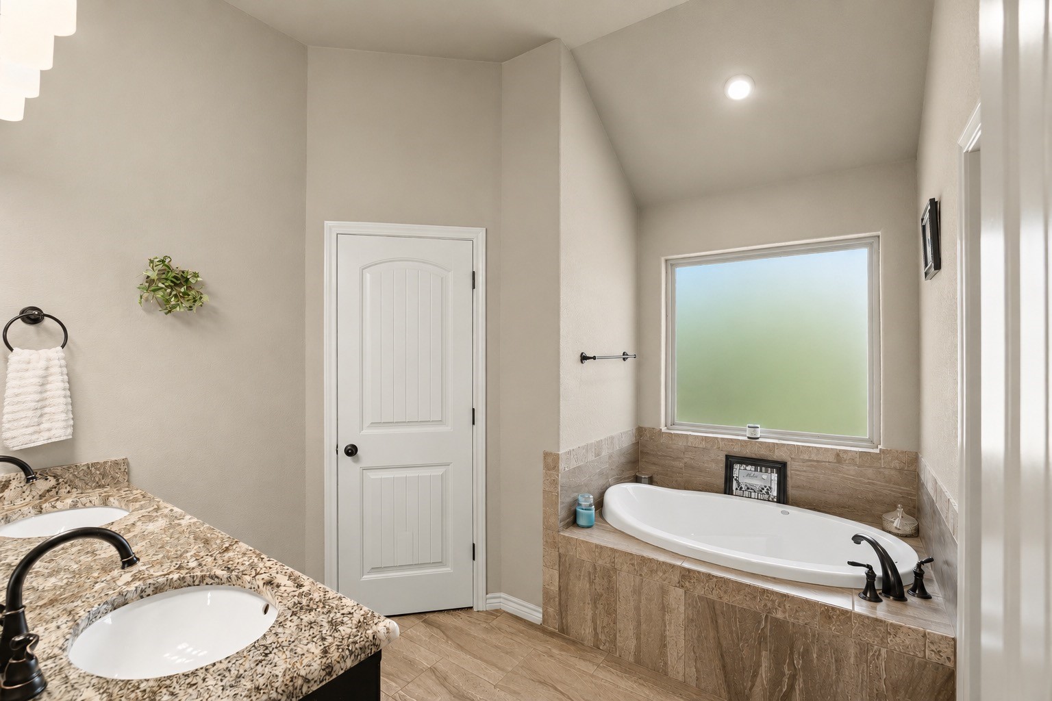 3907 Del Rio Court Granbury TX 76049