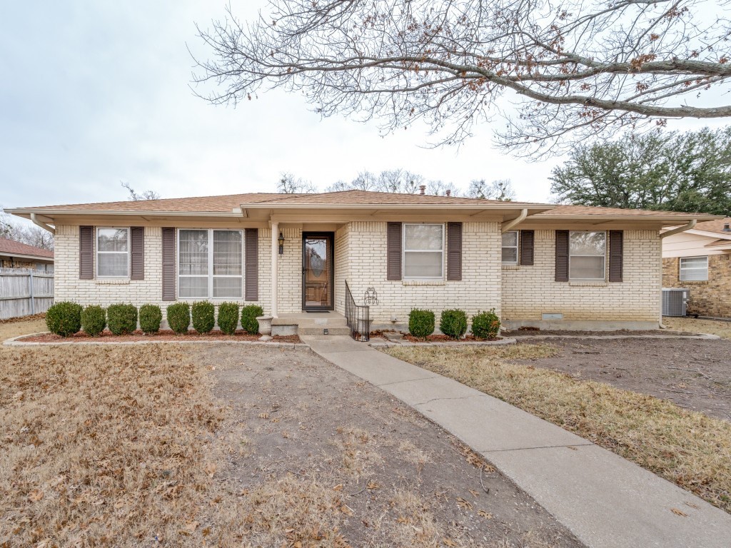 1918 Meandering Way Mckinney TX 75071