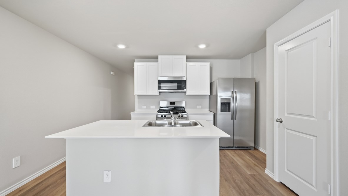 5529 Rollins Drive Denton TX 76249