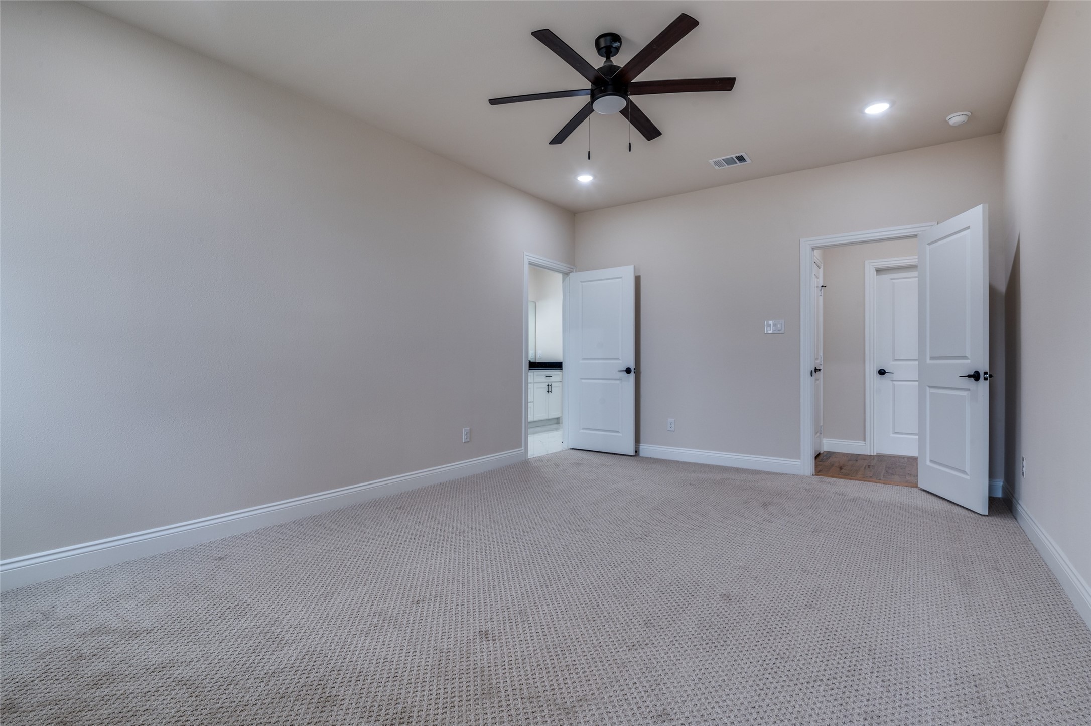411 N Watson Street Seagoville TX 75159