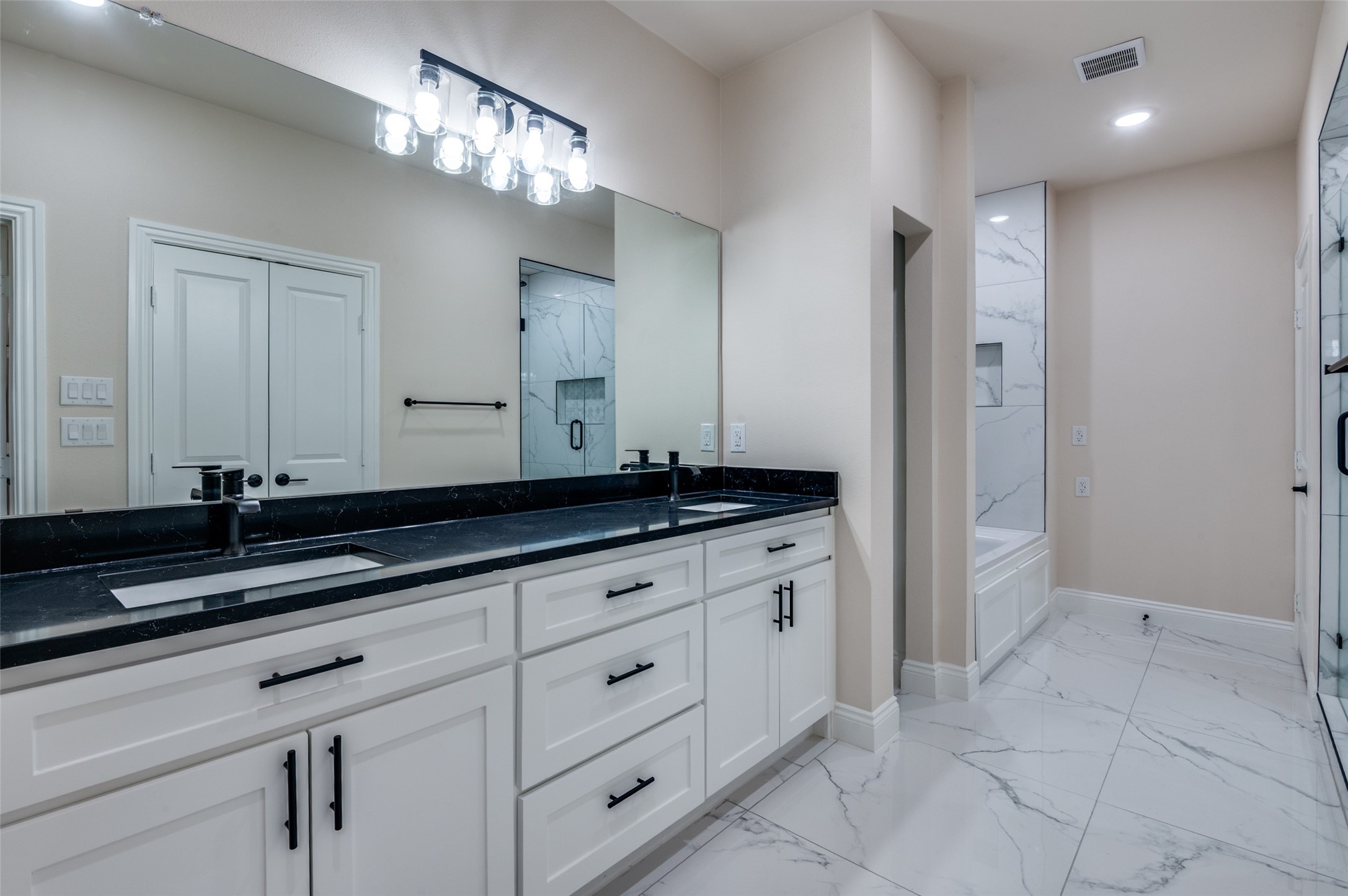 411 N Watson Street Seagoville TX 75159