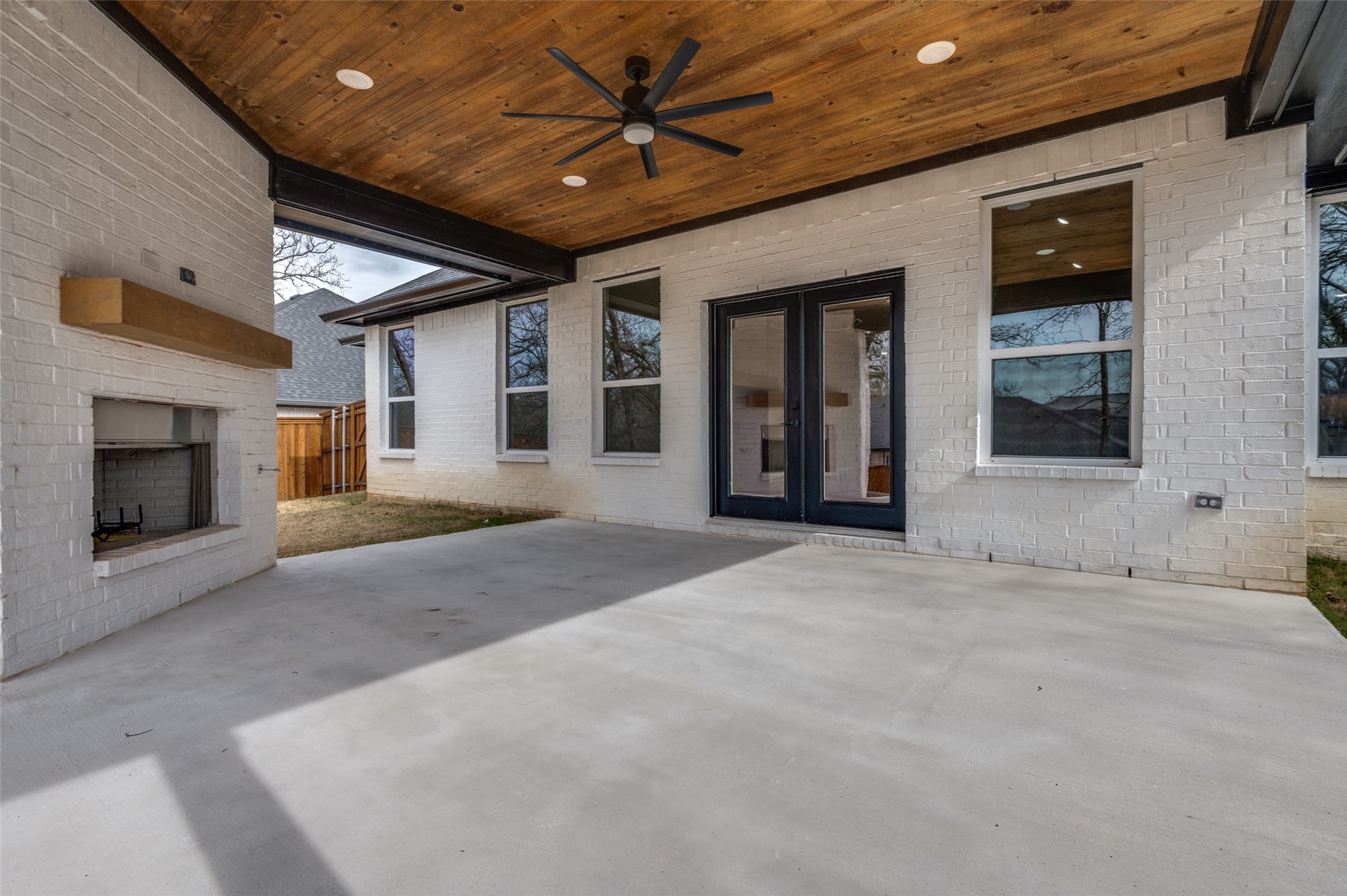 411 N Watson Street Seagoville TX 75159