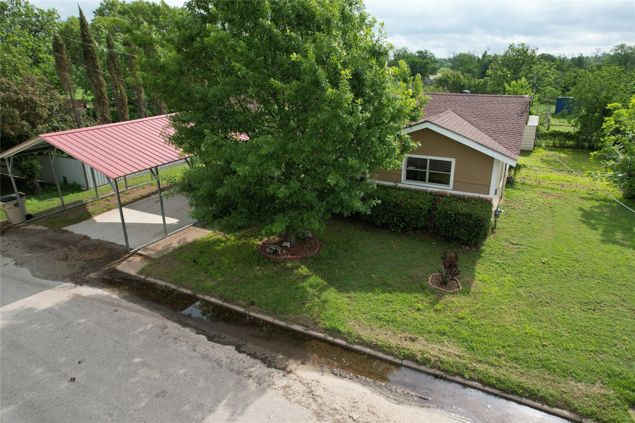 509 Starkey Street Bangs TX 76823