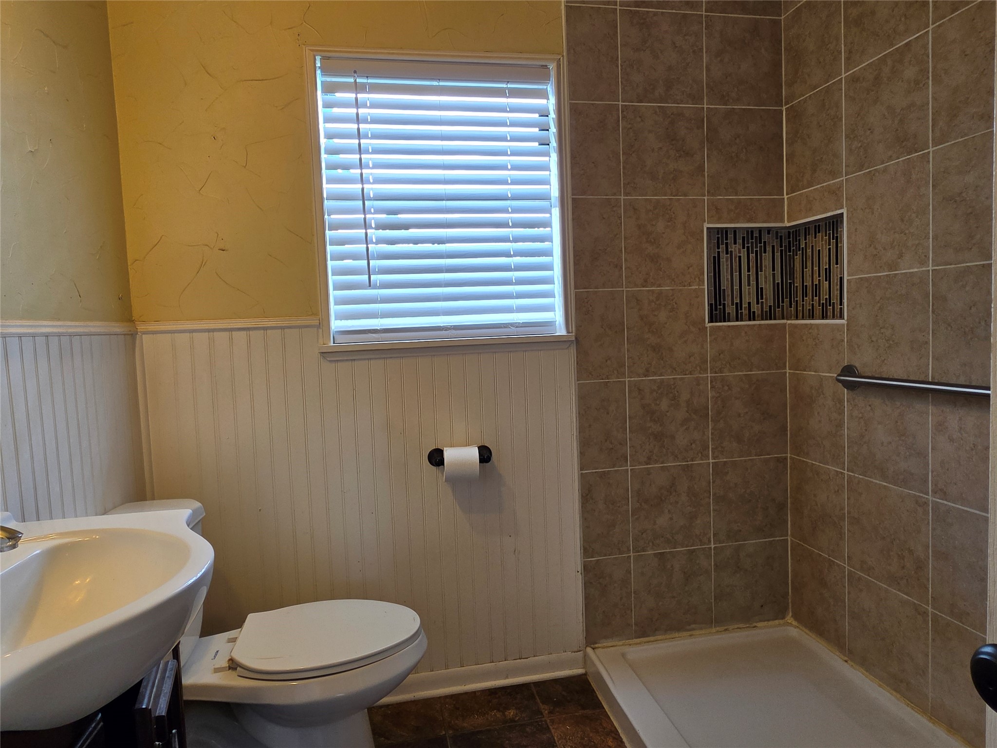 509 Starkey Street Bangs TX 76823