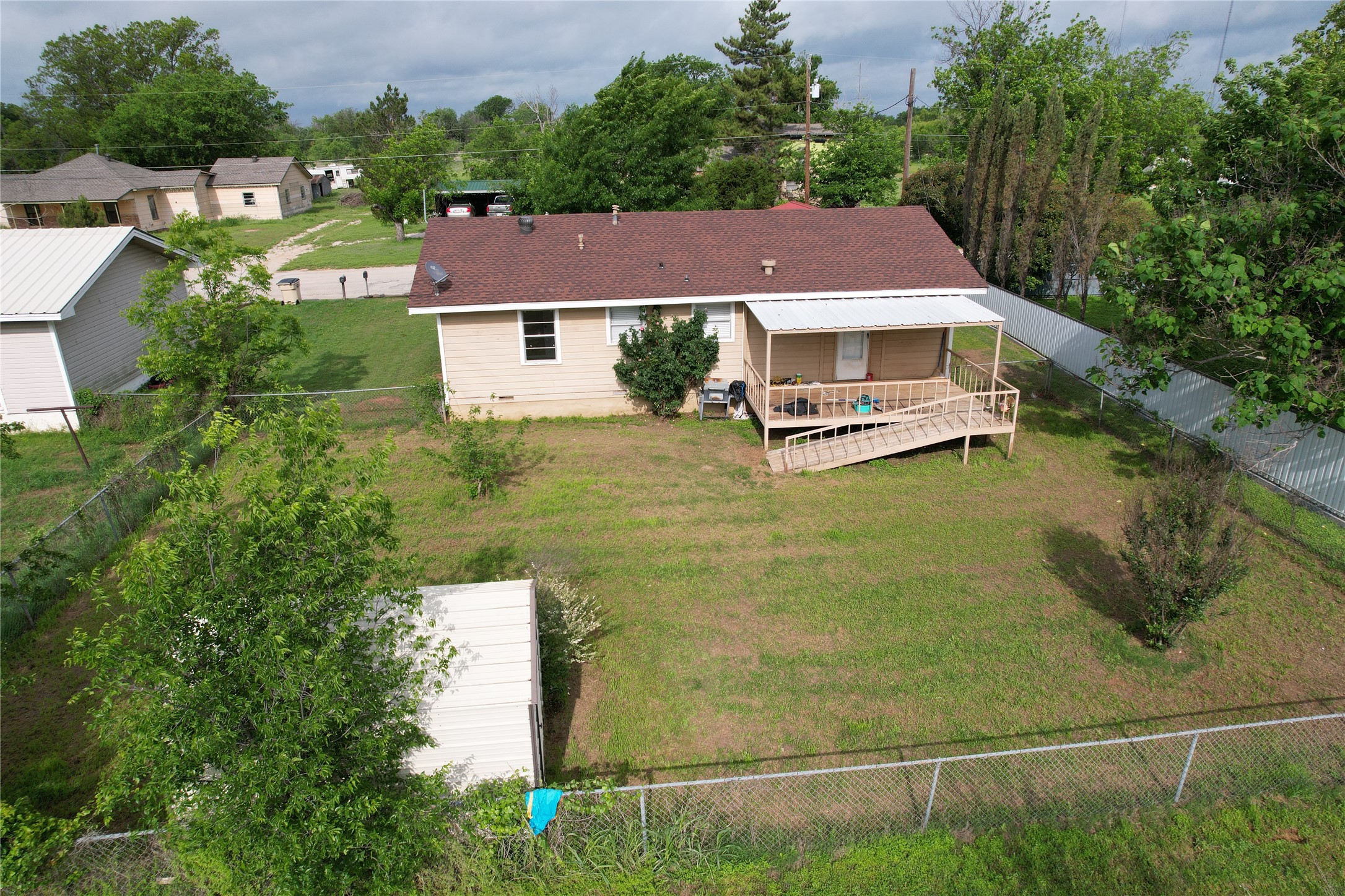 509 Starkey Street Bangs TX 76823
