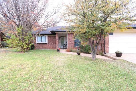 7405 Sandywoods Court Fort Worth TX 76112