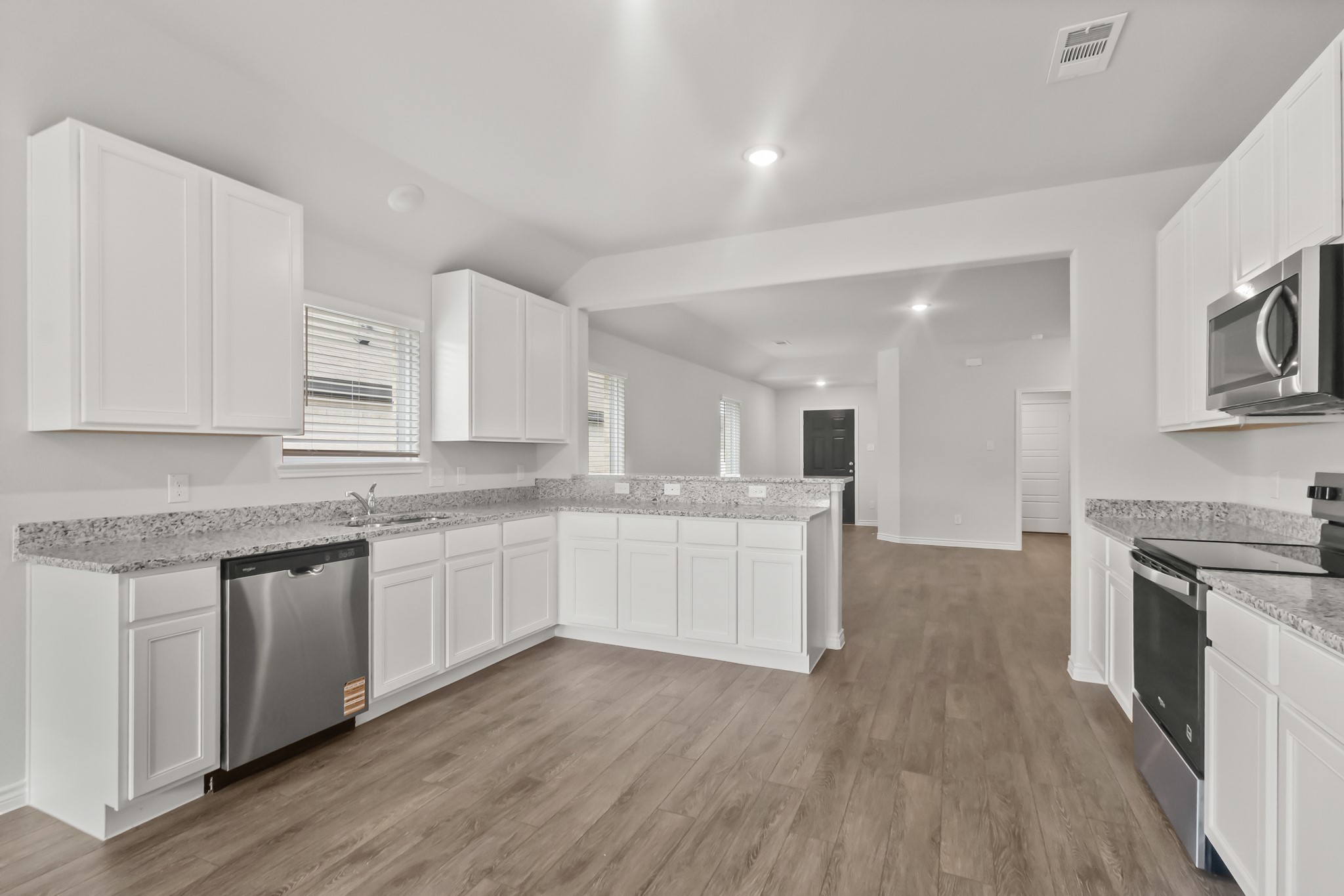 1607 Romans Road Ennis TX 75119