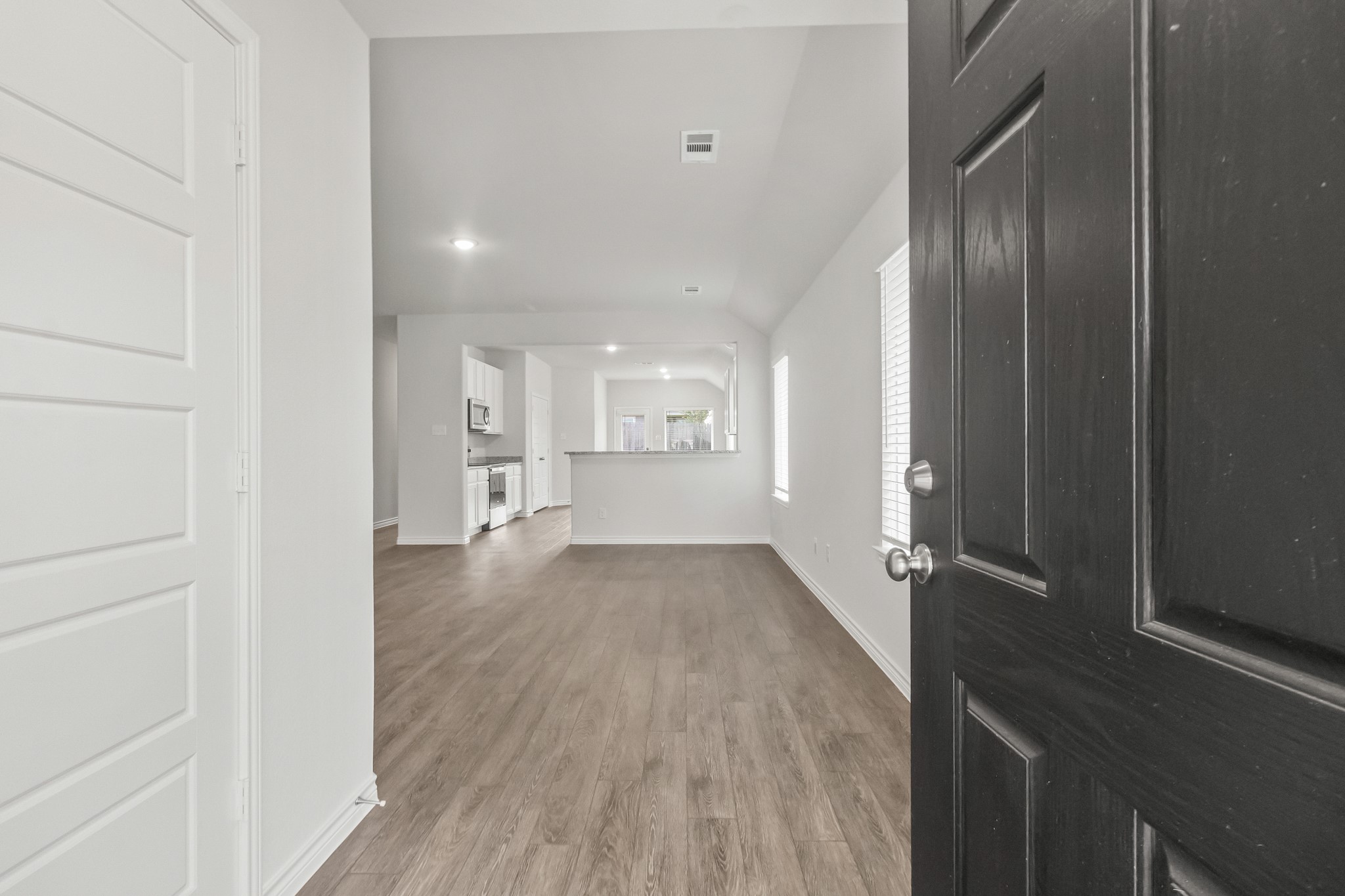 1607 Romans Road Ennis TX 75119