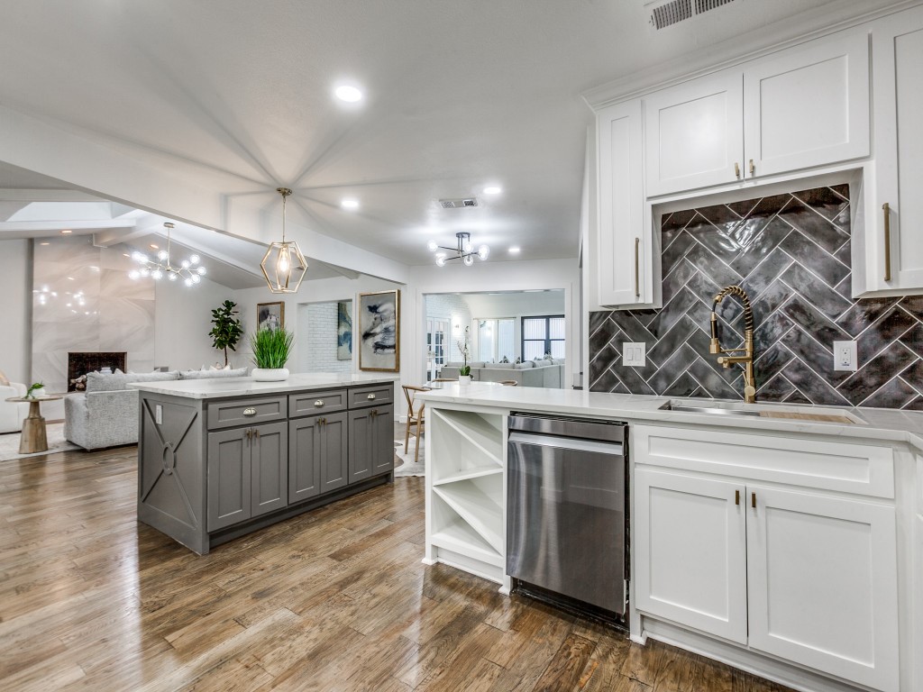 6826 Town Bluff Drive Dallas TX 75248