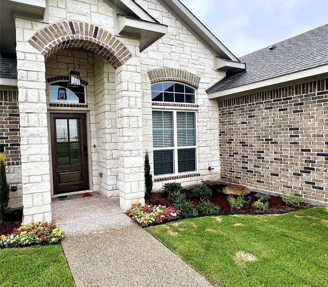 358 Frederick Drive Robinson TX 76706
