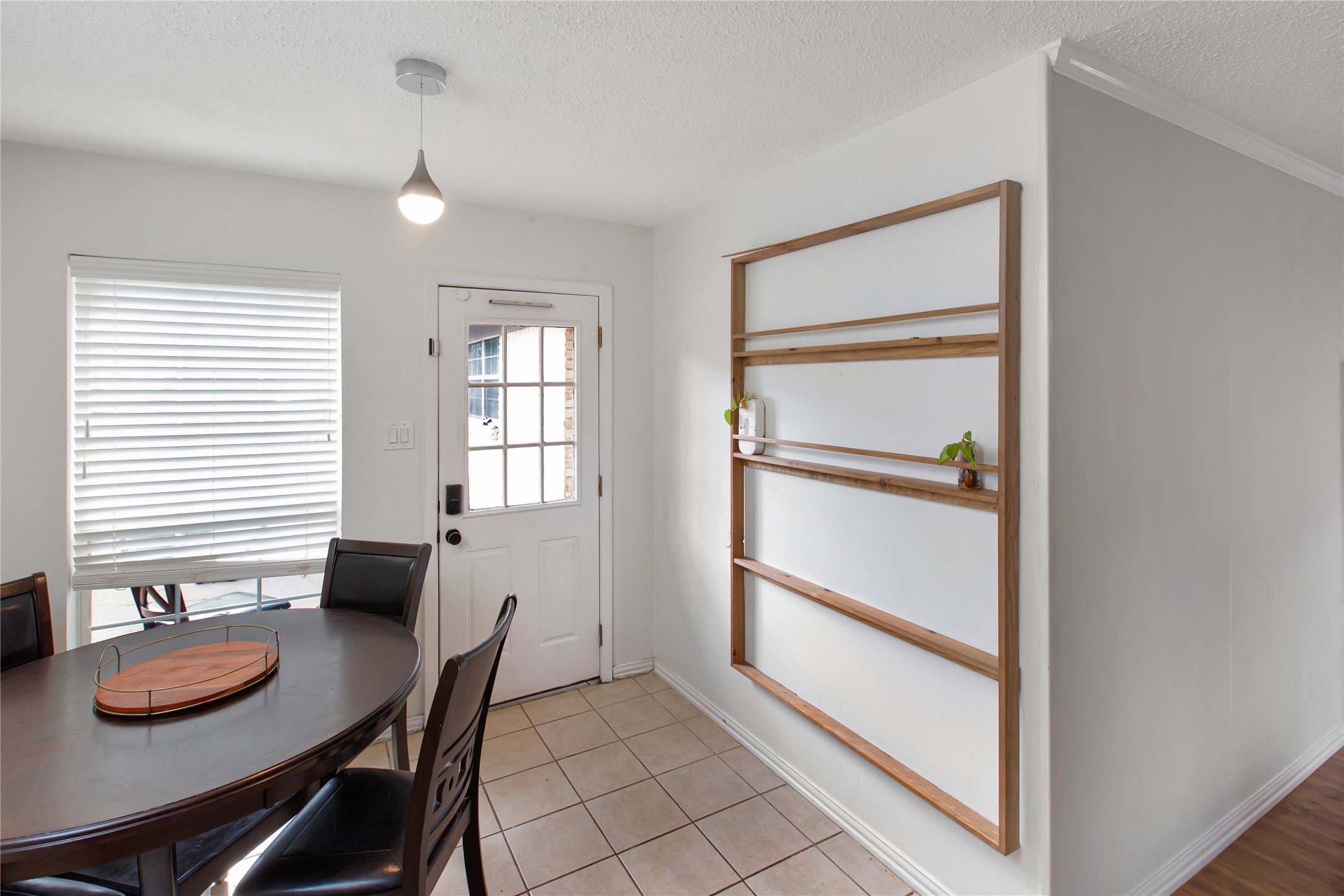 853 Royal Terrace Hurst TX 76053