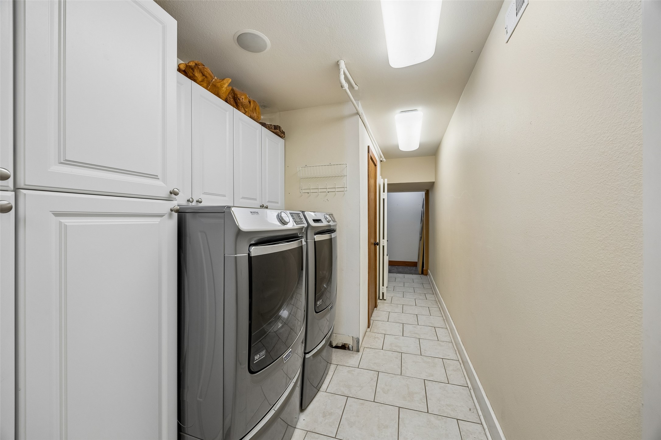404 W Greenbriar Lane Dallas TX 75208
