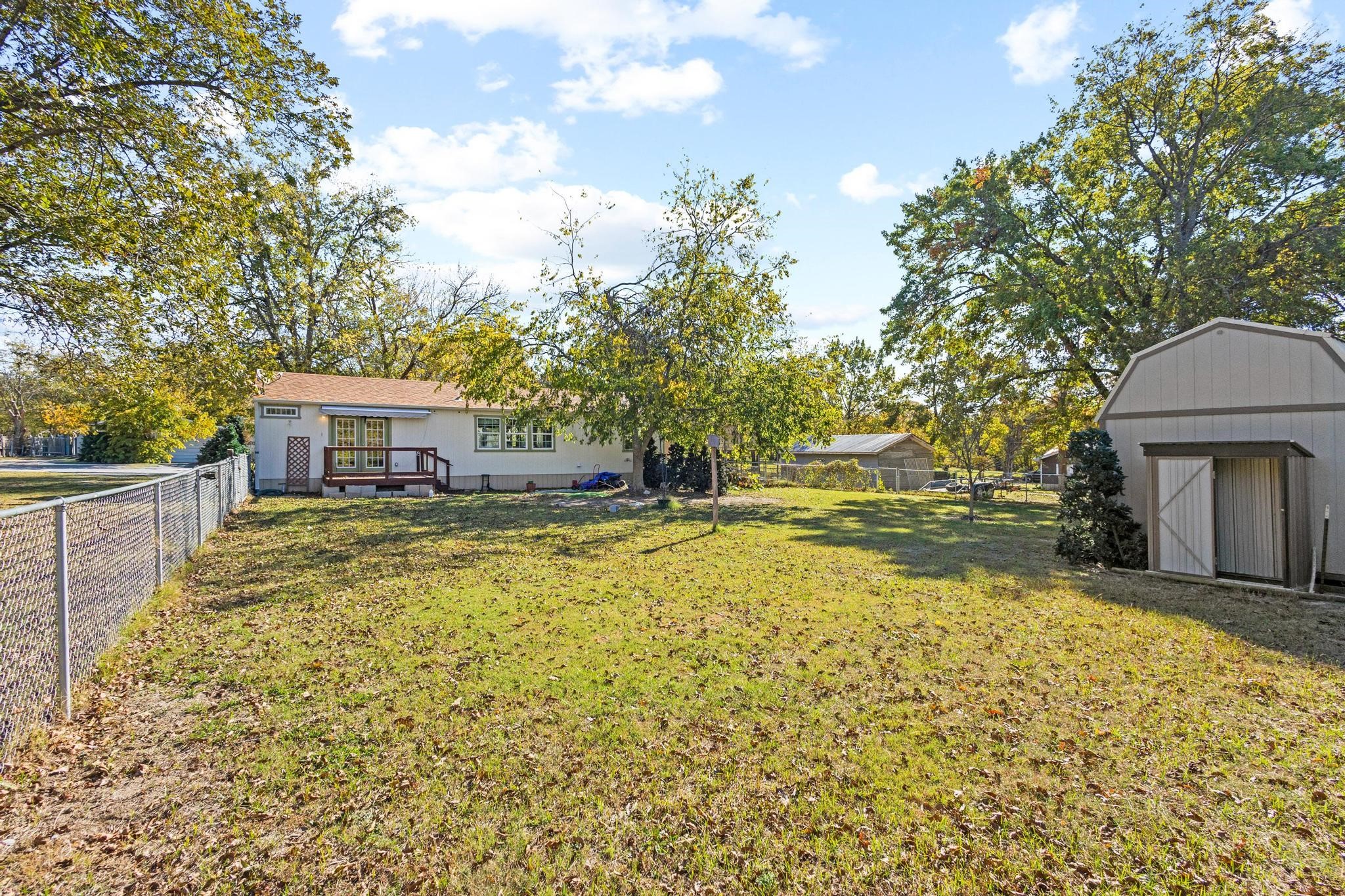 105 Reich Street Bonham TX 75418